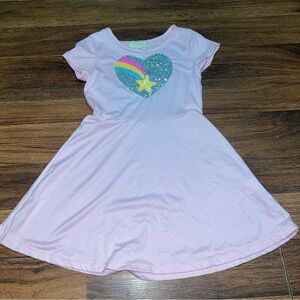 Girls dress